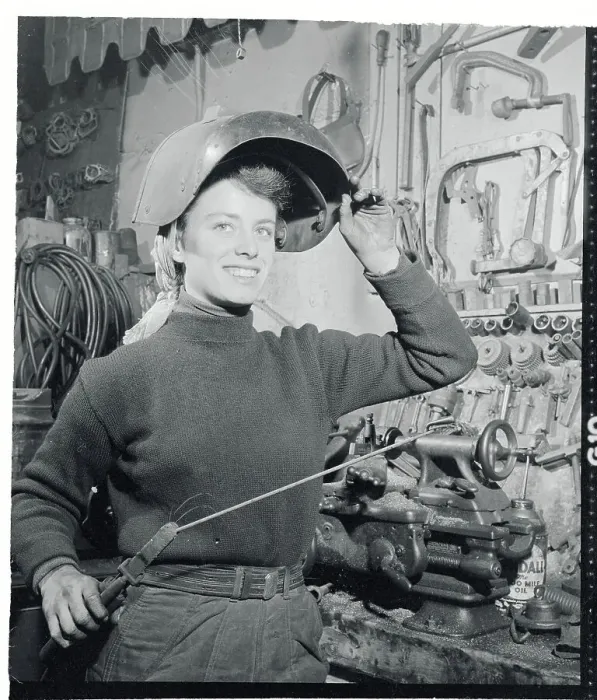 Framed Print : Doris Lang Working on a Car