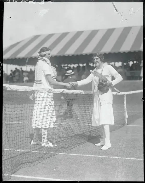 Framed Print : Dorothea Chambers Shaking Hands with Eleanor Goss at Tennis Net