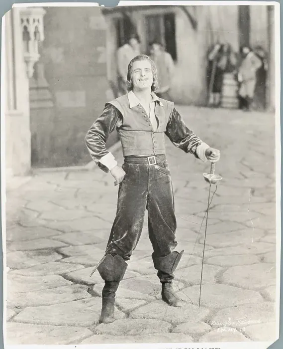 Framed Print : Douglas Fairbanks Starring in The Iron Mask Framed Print : Douglas Fairbanks Starring in The Iron Mask