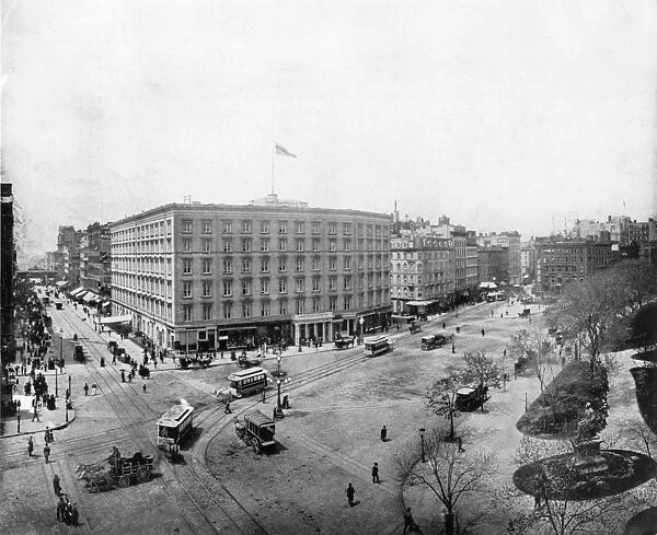 Down-Town. circa 1895: Fifth Avenue and Madison Square, New York