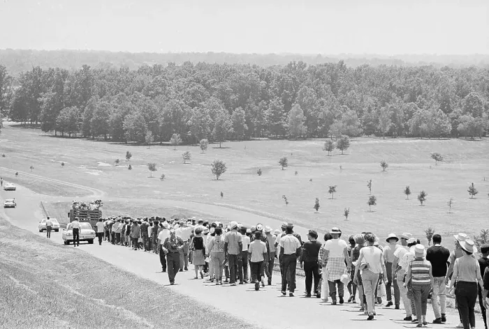 Framed Print : Dr. Martin L. King and Followers Marching in Mississippi Framed Print : Dr. Martin L. King and Followers Marching in Mississippi