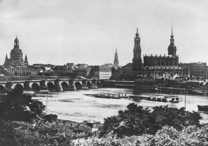Framed Print : Dresden On The Elbe Framed Print : Dresden On The Elbe