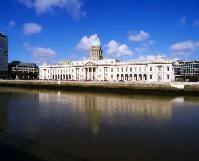 Framed Print : Dublin, The Custom House, Ireland Framed Print : Dublin, The Custom House, Ireland