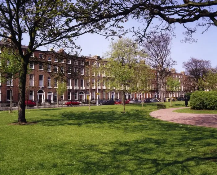 Framed Print : Dublin, Mountjoy Square And Terrace Of Georgian Houses