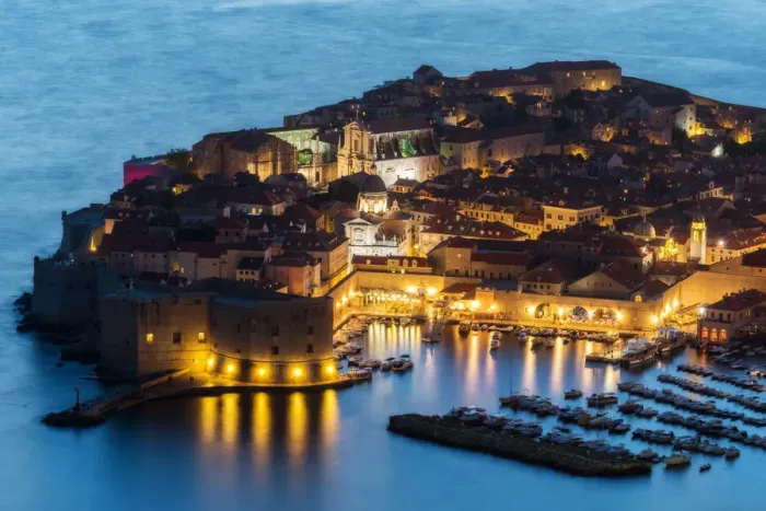 Framed Print : Dubrovnik Harbor, Croatia Framed Print : Dubrovnik Harbor, Croatia