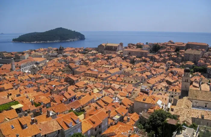 Framed Print : Dubrovnik rooftops view towards Adriatic sea Framed Print : Dubrovnik rooftops view towards Adriatic sea