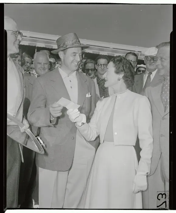 Framed Print : Duchess of Windsor Presenting Award to Sam Snead Framed Print : Duchess of Windsor Presenting Award to Sam Snead