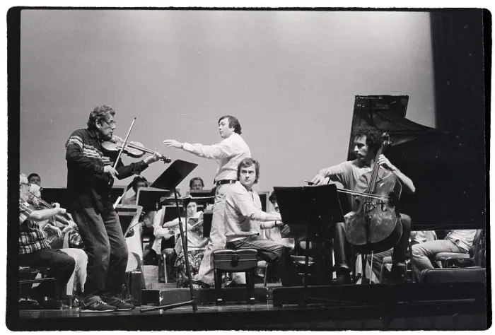 Framed Print : Dudley Moore Rehearses with Los Angeles Chamber Orchestra Framed Print : Dudley Moore Rehearses with Los Angeles Chamber Orchestra
