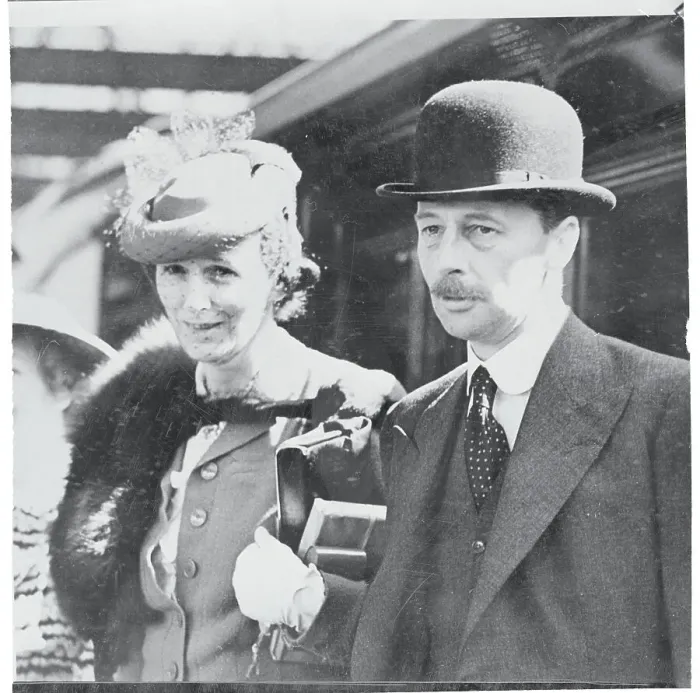 Framed Print : Duke of Devonshire with His Wife Framed Print : Duke of Devonshire with His Wife