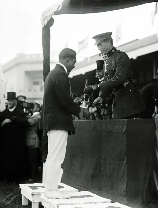 Framed Print : Duke Kamohomakan Receiving Olympic Prize from King Albert Framed Print : Duke Kamohomakan Receiving Olympic Prize from King Albert