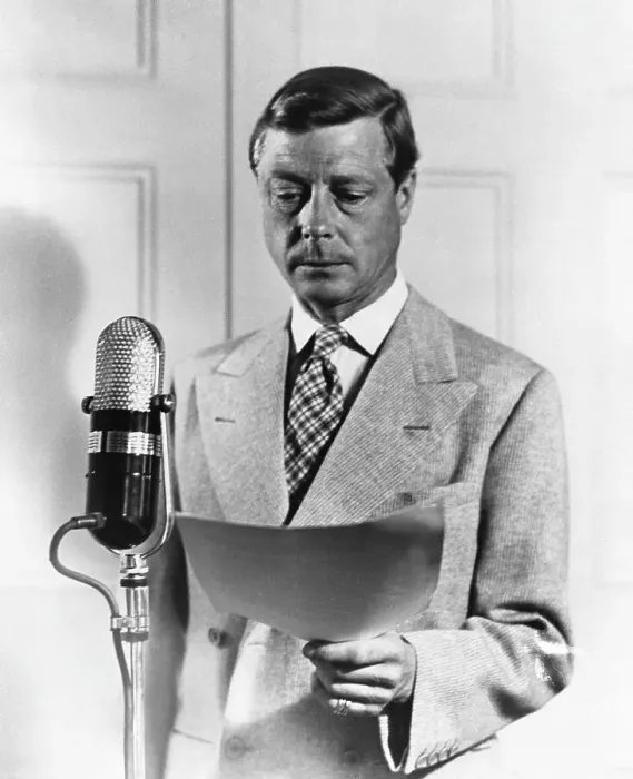 Framed Print : The Duke Of Windsor During A Broadcast In Nassau Framed Print : The Duke Of Windsor During A Broadcast In Nassau