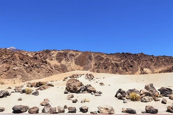 Dune landscape with lava rocks in the Teide National Park, UNESCO World Heritage Site, Las Llanadas, Provinz Santa Cruz de Tenerife, Tenerife, Canary Islands, Spain