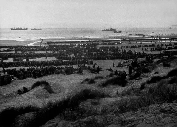 Framed Print : Dunkirk Beach Framed Print : Dunkirk Beach