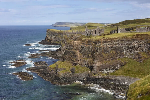 Dunluce Castle, Antrim Coast, County Antrim, Northern Ireland, Great Britain, Europe