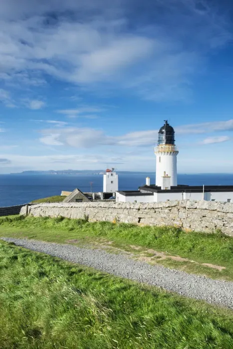 Framed Print : Dunnet Head lighthouse on the north coast of Scotland, Orkney Islands at back on the horizon, Caithness, Scotland, United Kingdom, Europe Framed Print : Dunnet Head lighthouse on the north coast of Scotland, Orkney Islands at back on the horizon, Caithness, Scotland, United Kingdom, Europe