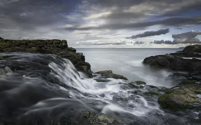 Framed Print : Dunseverick Falls along the famous Causeway Coast in Northern Ireland Framed Print : Dunseverick Falls along the famous Causeway Coast in Northern Ireland