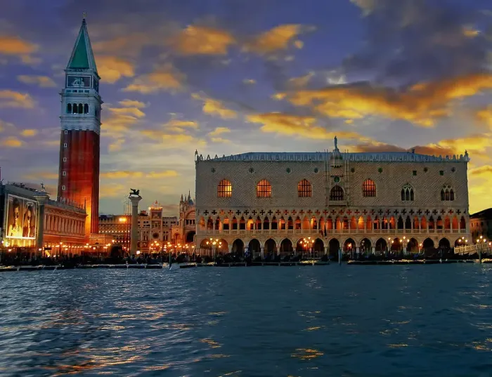 Framed Print : Dusk in Venice Framed Print : Dusk in Venice