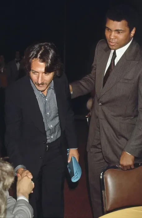Framed Print : Dustin Hoffman And Muhammad Ali At The GRAMMYs Framed Print : Dustin Hoffman And Muhammad Ali At The GRAMMYs