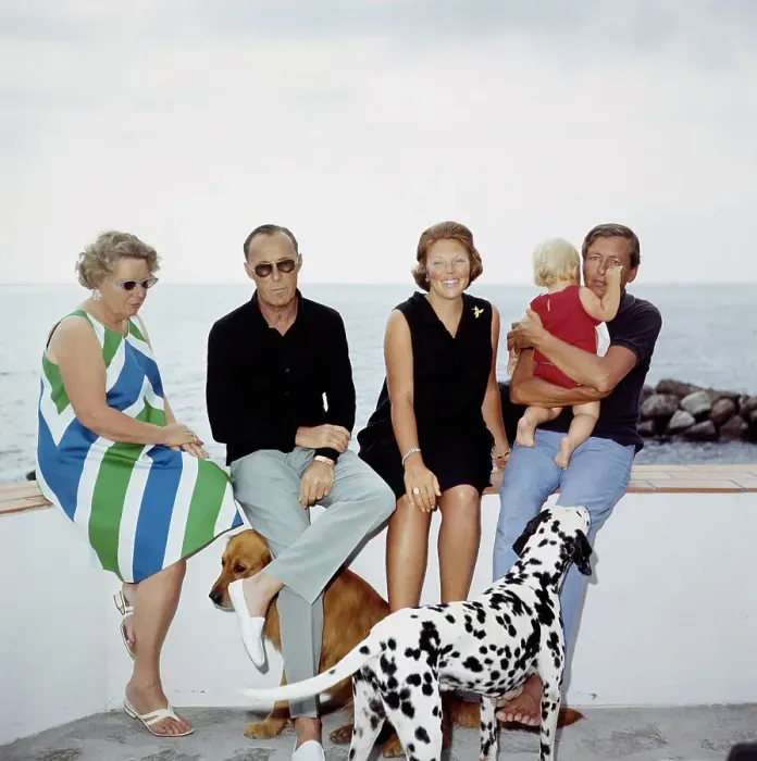 Framed Print : Dutch Royal Family On Holiday Framed Print : Dutch Royal Family On Holiday