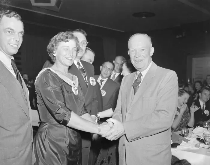 Framed Print : Dwight D. Eisenhower Welcoming Pro Golfer Babe Didrickson Zaharias Framed Print : Dwight D. Eisenhower Welcoming Pro Golfer Babe Didrickson Zaharias