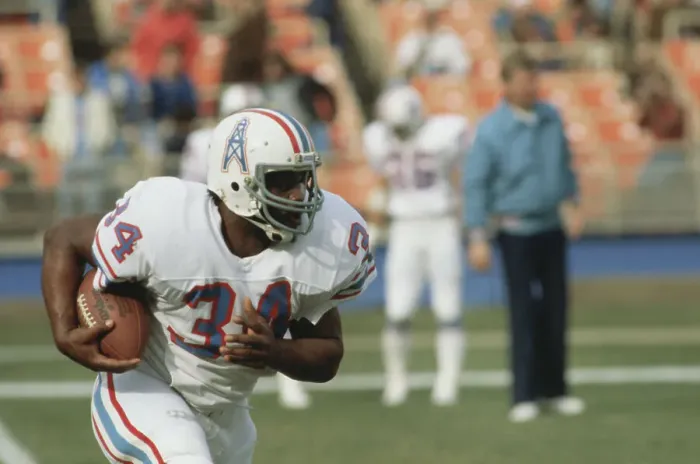 Framed Print : Earl Campbell Running with Football Framed Print : Earl Campbell Running with Football