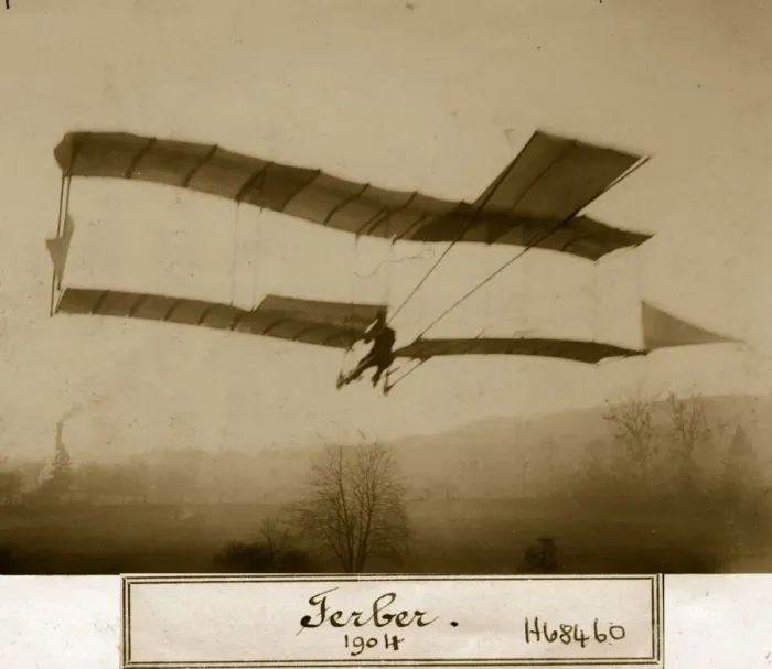 Framed Print : Early Ferber Glider Framed Print : Early Ferber Glider