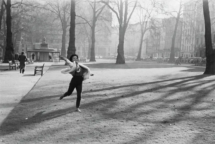 Framed Print : Eartha Kitt In Berkeley Square Framed Print : Eartha Kitt In Berkeley Square