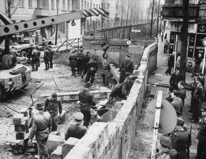 Framed Print : East Berlin Policemen Repairing Wall Framed Print : East Berlin Policemen Repairing Wall