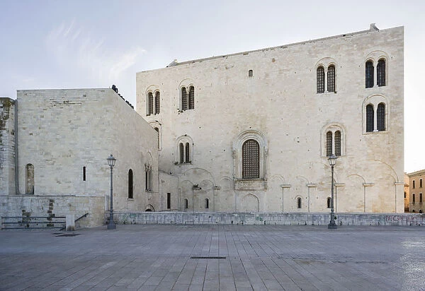 East facade of the Romanesque Cathedral Basilica San Nicola, 1087, Bari, Apulia, Italy