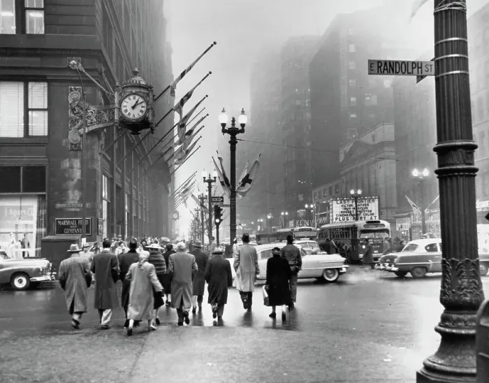 Framed Print : East Randolph Street & North State Street, Chicago Framed Print : East Randolph Street & North State Street, Chicago