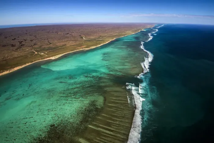 Framed Print : East and West Ningaloo Framed Print : East and West Ningaloo