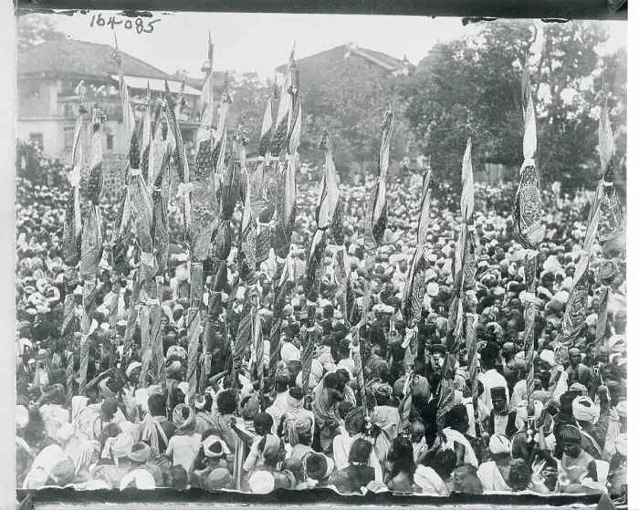 Framed Print : Eastern Crowd During Bhajana Ritual