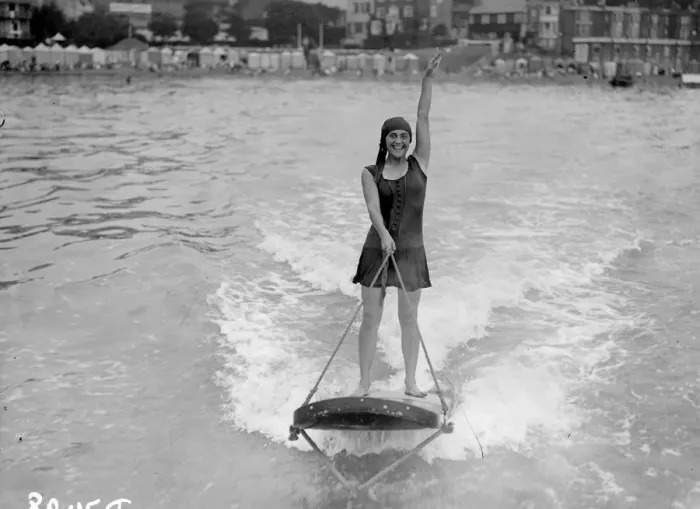 Framed Print : Its Easy. 22nd July 1927: An aquaplaner enjoys a ride in Broadstairs harbour, Kent Framed Print : Its Easy. 22nd July 1927: An aquaplaner enjoys a ride in Broadstairs harbour, Kent