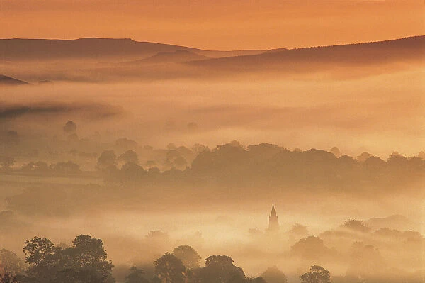 Edale Valley, Derbyshire, England, UK