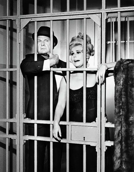 : Eddie Albert / Eva Gabor / Behind Jailbars : Eddie Albert / Eva Gabor / Behind Jailbars