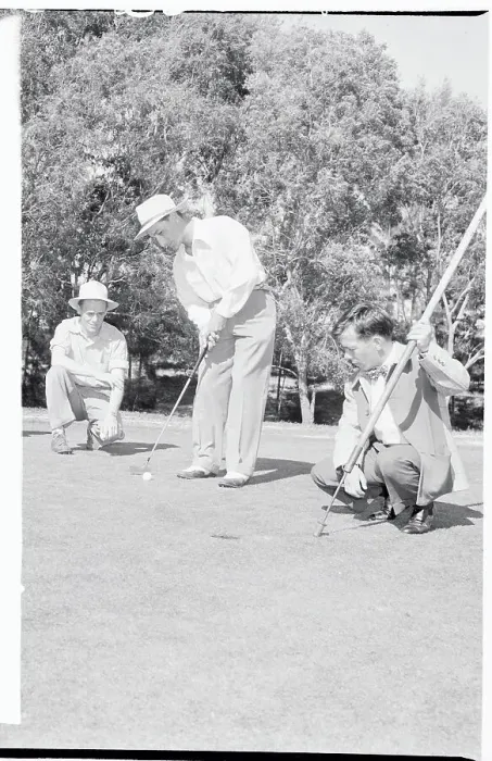 Framed Print : Eddie Arcaro with Friends on The Green
