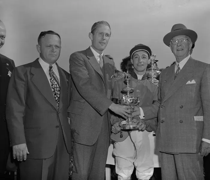 Framed Print : Eddie Arcaro Receiving Woodlawn Vase Framed Print : Eddie Arcaro Receiving Woodlawn Vase