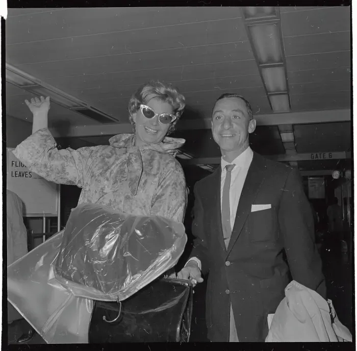 Framed Print : Eddie Arcaro and Wife in Transit Framed Print : Eddie Arcaro and Wife in Transit
