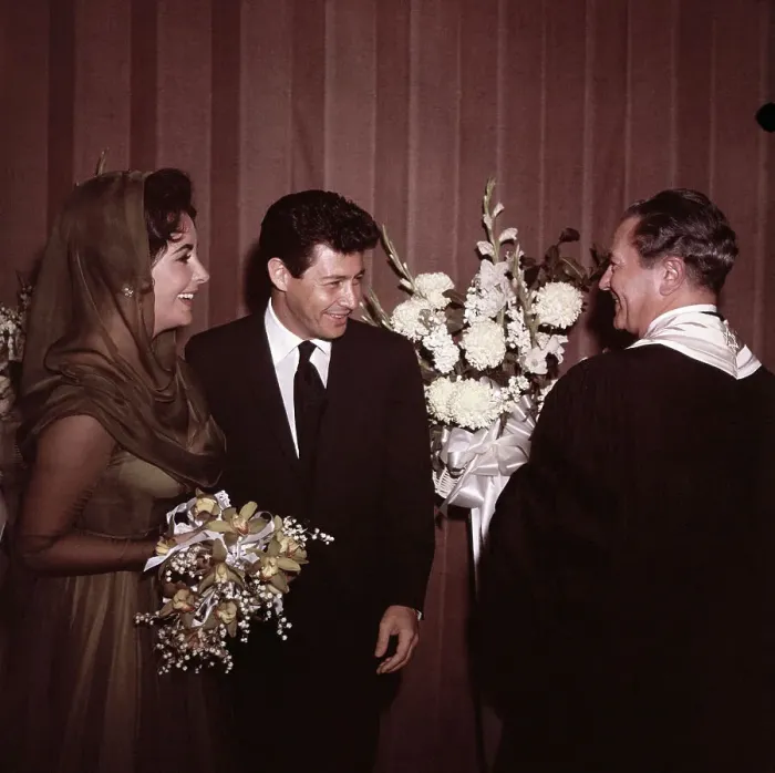 Framed Print : Eddie Fisher and Liz Taylor Getting Married Framed Print : Eddie Fisher and Liz Taylor Getting Married