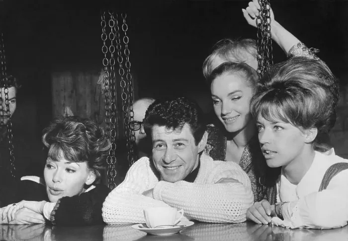 Framed Print : Eddie Fisher with Young Women Framed Print : Eddie Fisher with Young Women