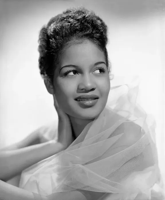 Framed Print : Edna McGriff Portrait Session Framed Print : Edna McGriff Portrait Session