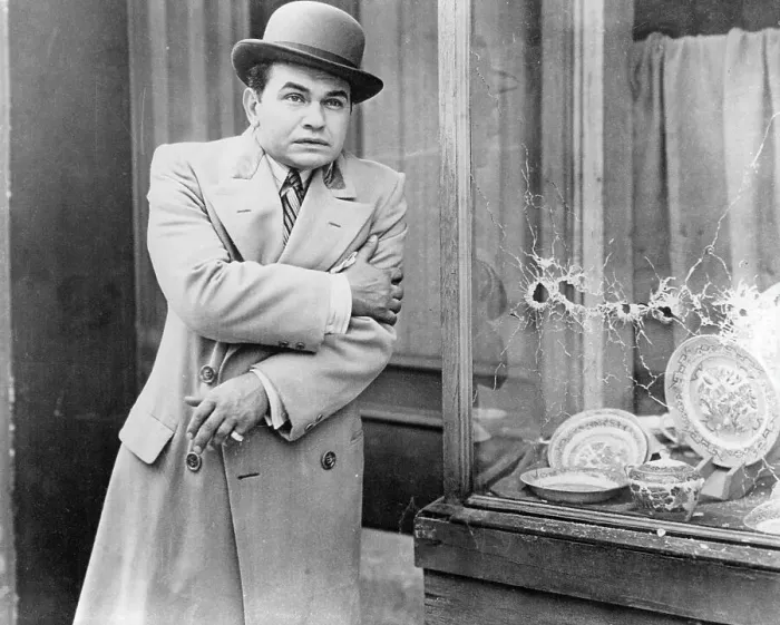 Framed Print : Edward G Robinson In Little Caesar Framed Print : Edward G Robinson In Little Caesar