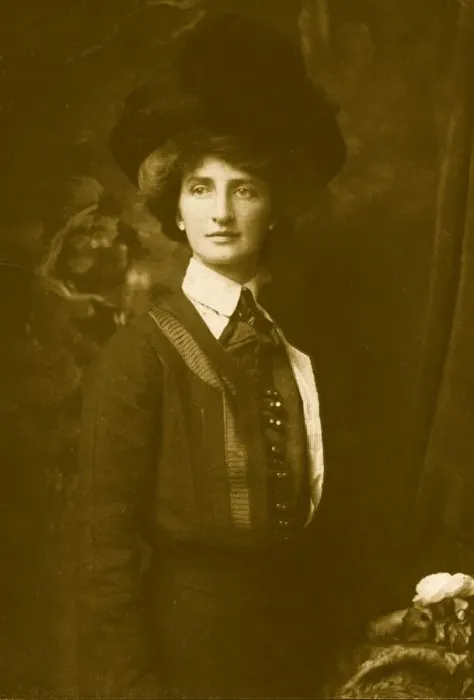 Framed Print : Edwardian Lady Framed Print : Edwardian Lady