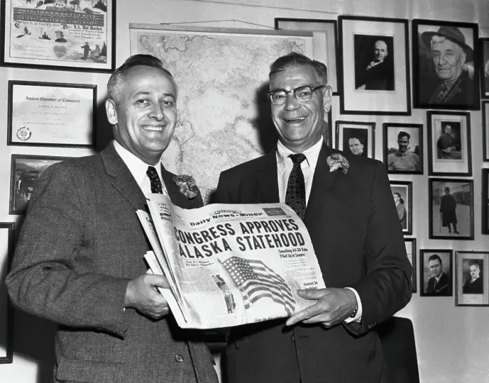Framed Print : Egan And Bartlett Hold Up Daily News Framed Print : Egan And Bartlett Hold Up Daily News
