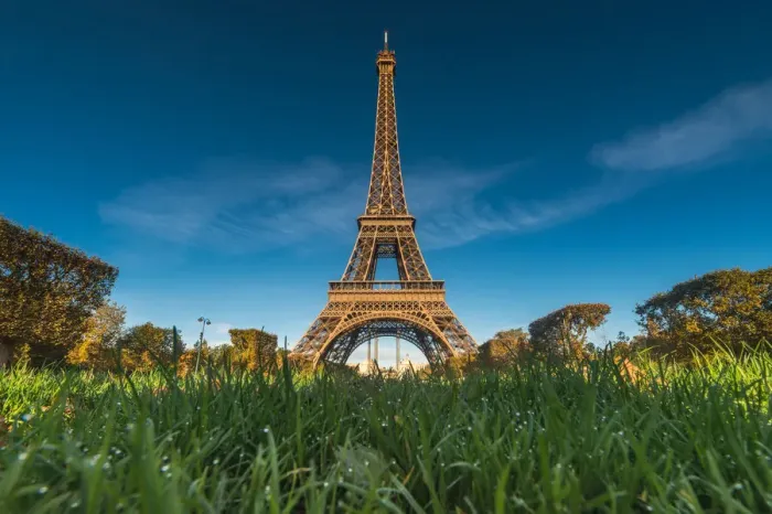 Framed Print : Eiffel tower from Champ de mars Framed Print : Eiffel tower from Champ de mars
