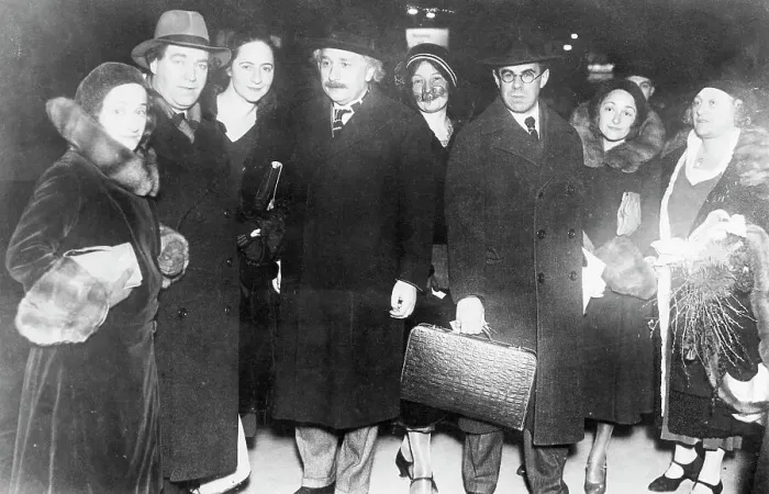 Framed Print : The Einsteins Leave for America Framed Print : The Einsteins Leave for America