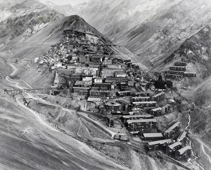 Framed Print : El Teniente Mountainside Mining Town, Chile Framed Print : El Teniente Mountainside Mining Town, Chile
