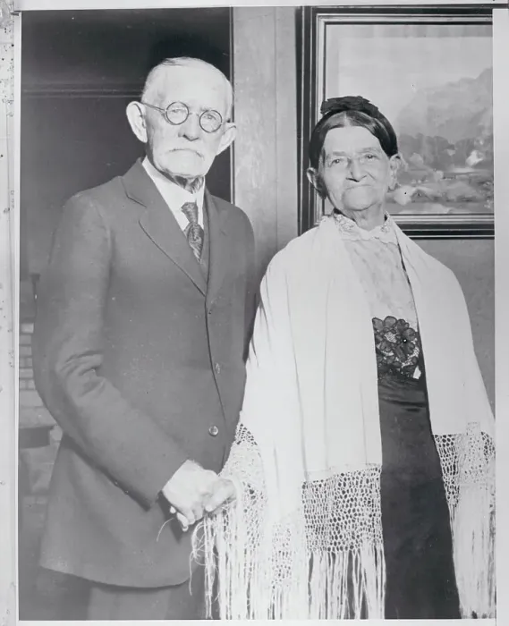 Framed Print : Elderly Couple Posing After Their Wedding