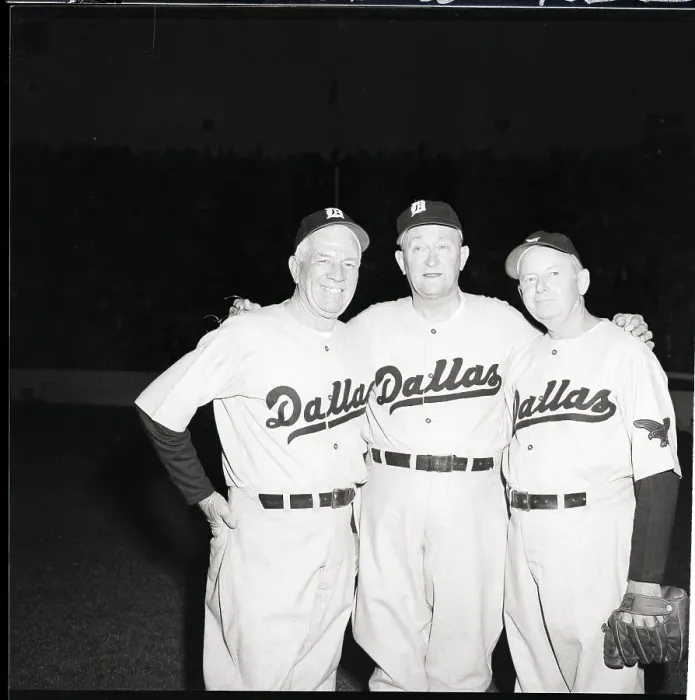 Framed Print : Elderly Tris Speaker, Ty Cobb and Duffy Lewis Framed Print : Elderly Tris Speaker, Ty Cobb and Duffy Lewis