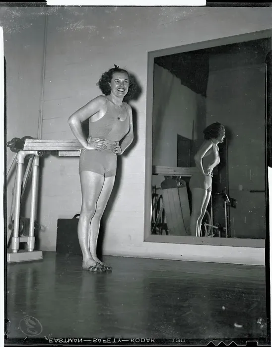 Framed Print : Eleanor Hold Jarrett Using Exercising Belt Framed Print : Eleanor Hold Jarrett Using Exercising Belt
